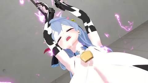 膨乳化改造させられる雌牛アコ